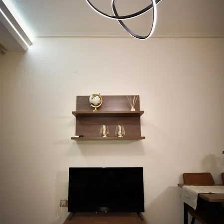 Eugenia's Luxury * Volos