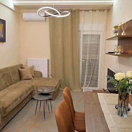 Eugenia's Luxury * Volos
